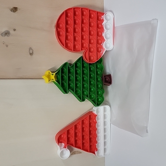 POP-IT FIDGET TOYS FOR KIDS, NEW. Christmas 3-Pack - Picture 1 of 5